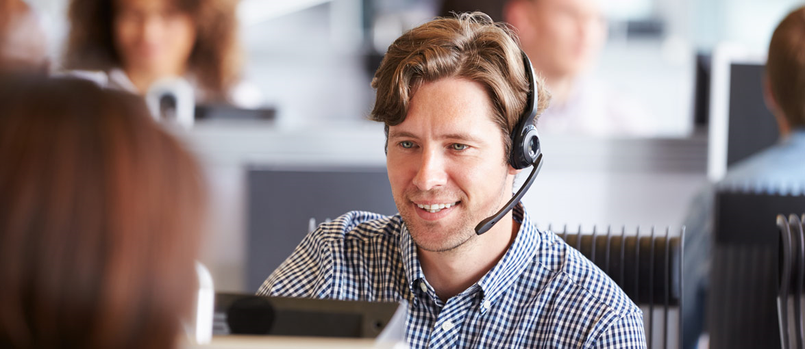 customer receiving a thank you gift as breakthrough touchpoint